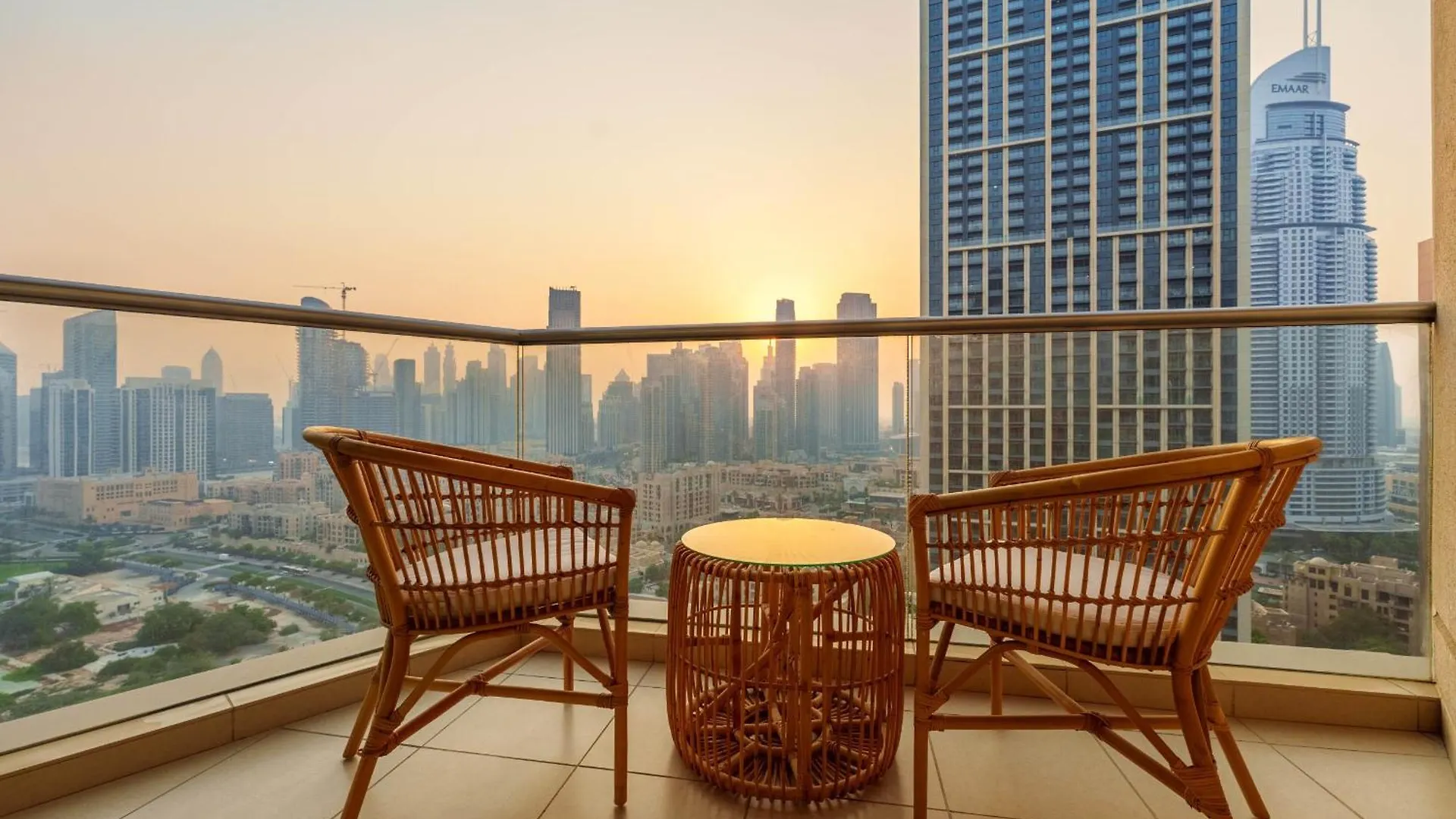 Burj Views East, Downtown Dubai - Mint Stay 0*,
