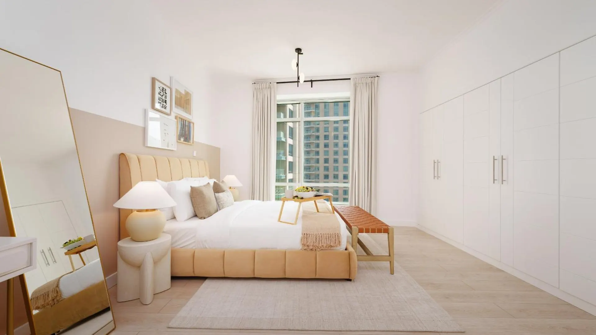Apartment Burj Views East, Downtown Dubai - Mint Stay